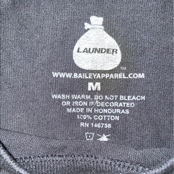 CALI Republic T-shirt - Picture 3 of 3